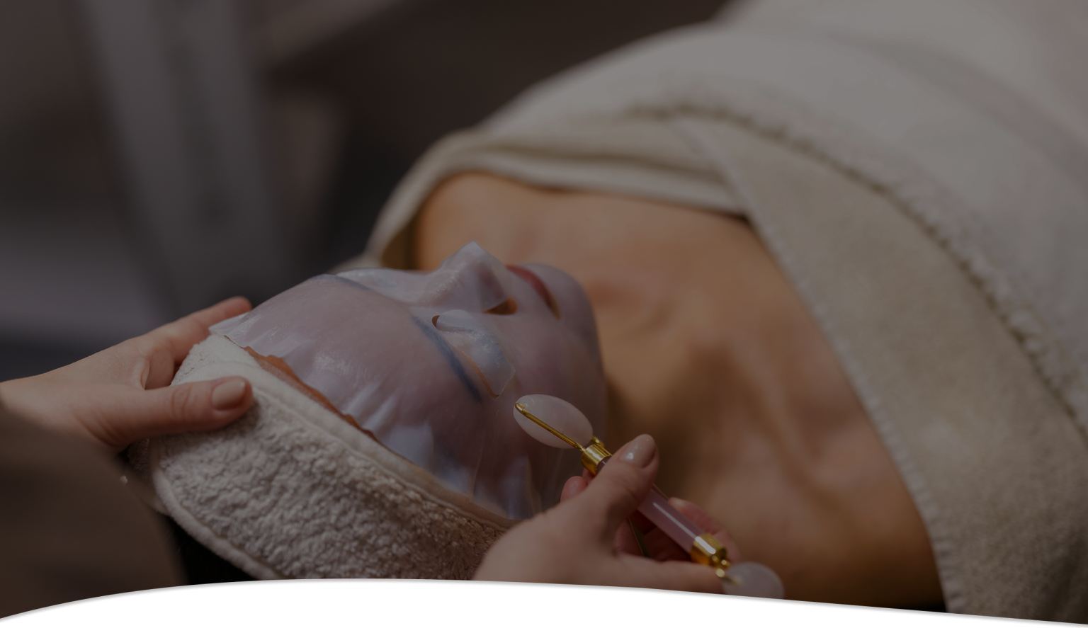 Gezichtsbehandeling in de salon van Beauty Lab Zarza